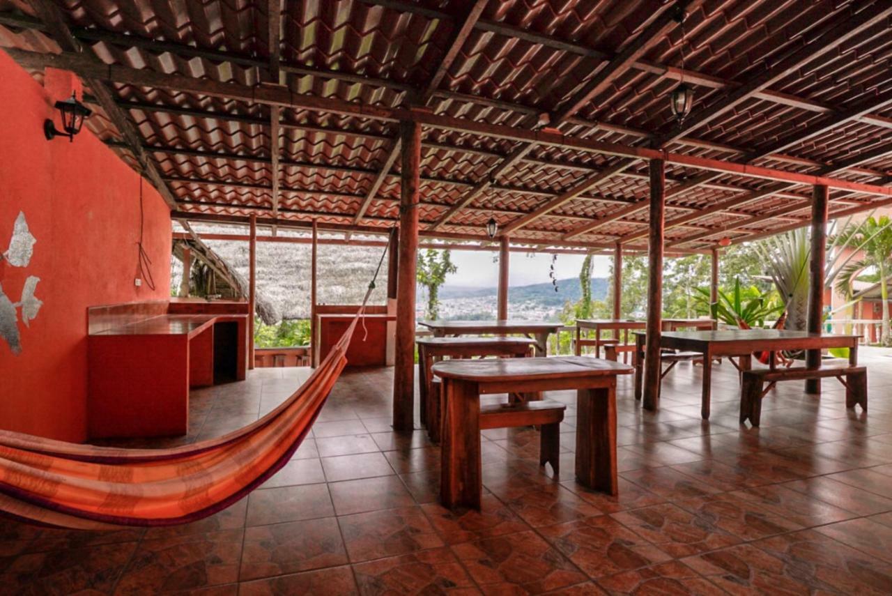 Hostal Tena Naui Kültér fotó